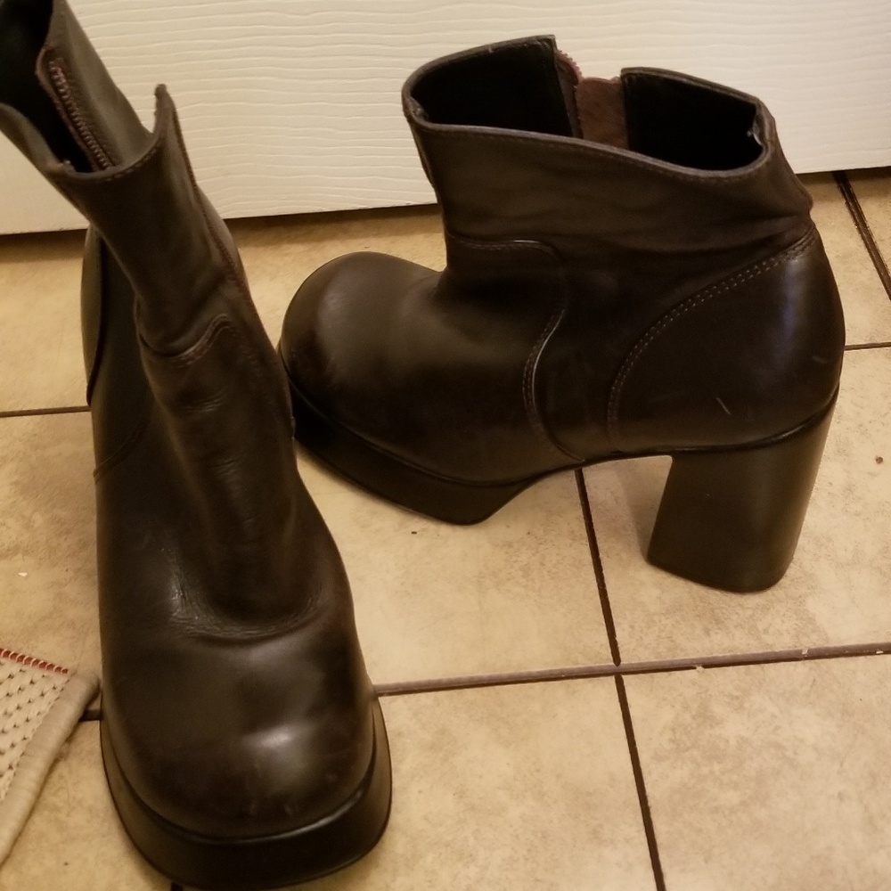 Steve Madden boots